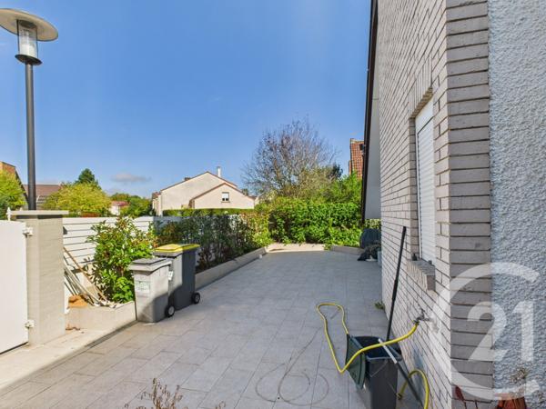 Maison à vendre  5 pièces - 250,83 m2 MONTIGNY LE BRETONNEUX - 78