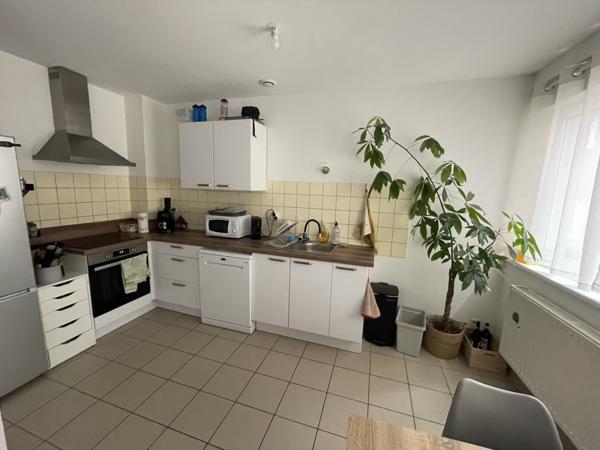 Appartement 3 pièce(s) 2 chambre(s) 65 m²