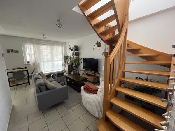 Appartement 3 pièce(s) 2 chambre(s) 65 m²