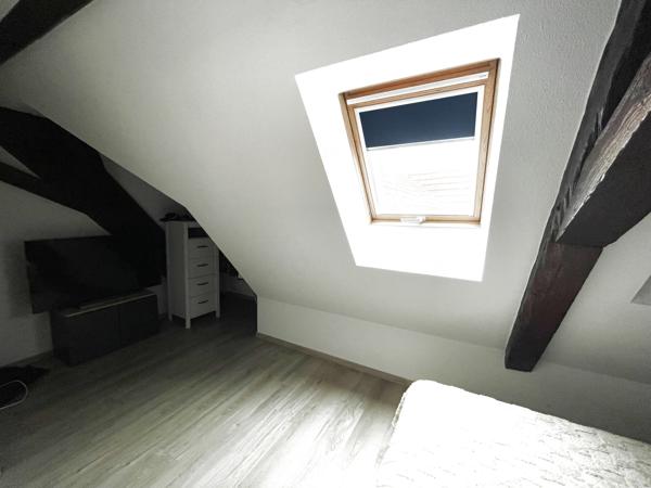 Appartement 3 pièce(s) 2 chambre(s) 65 m²