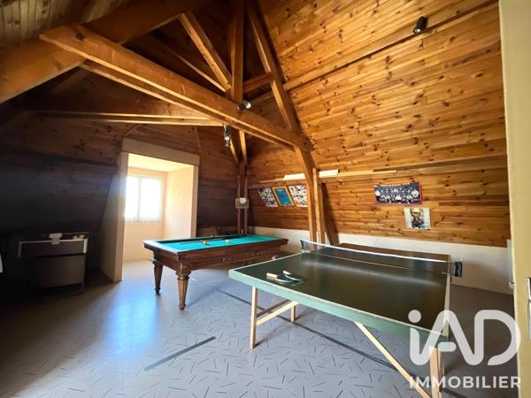 Maison à vendre 6 pièces 228 m² Saint-Chamond