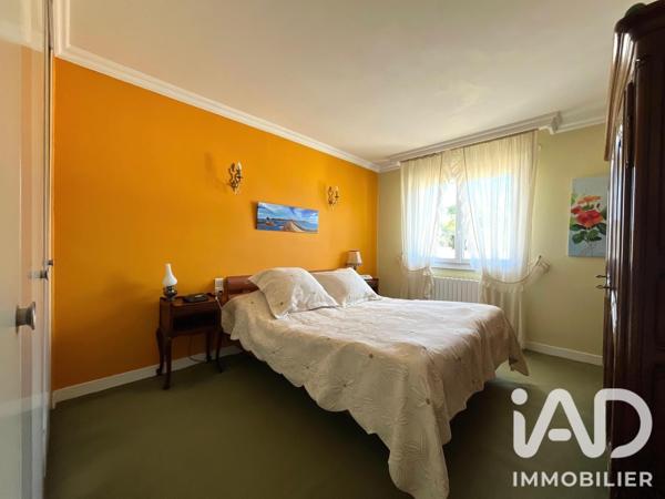 Maison à vendre 6 pièces 228 m² Saint-Chamond