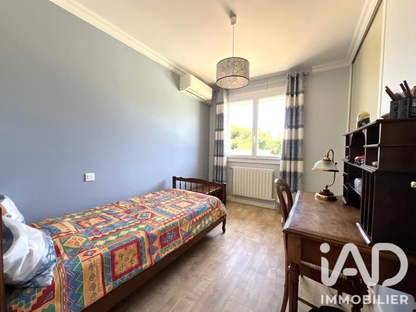 Maison à vendre 6 pièces 228 m² Saint-Chamond