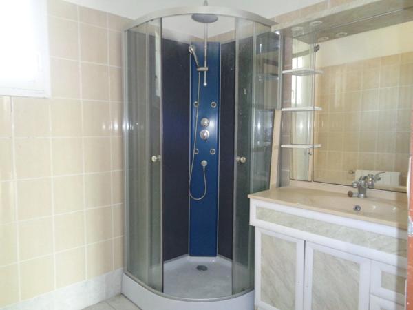 Maison à vendre SAINT GENIS DE SAINTONGE (17) 9 pièces 223m2 Parcelle 2000 m2