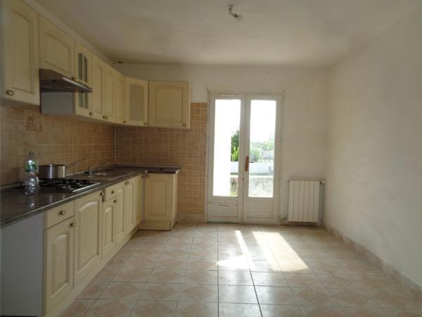 Maison à vendre SAINT GENIS DE SAINTONGE (17) 9 pièces 223m2 Parcelle 2000 m2