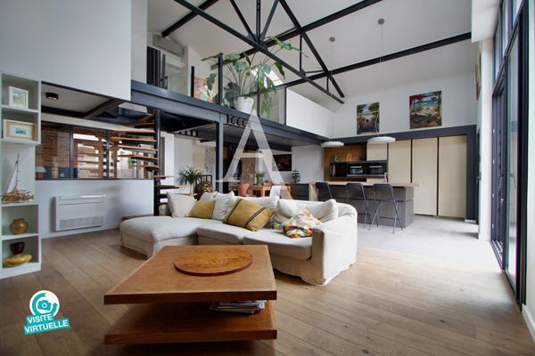 Maison style loft avec piscine à Lattes