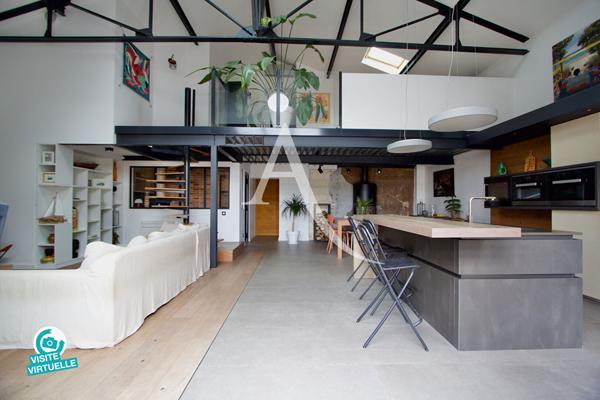 Maison style loft avec piscine à Lattes
