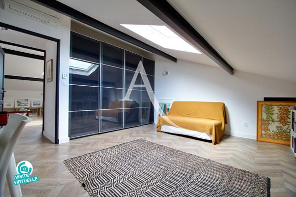 Maison style loft avec piscine à Lattes