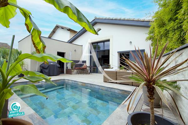 Maison style loft avec piscine à Lattes