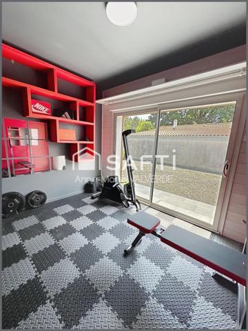 LACANAU VILLE– 170 m² – PISCINE CHAUFFÉE – GARAGE – TERRAIN DE 941 m²