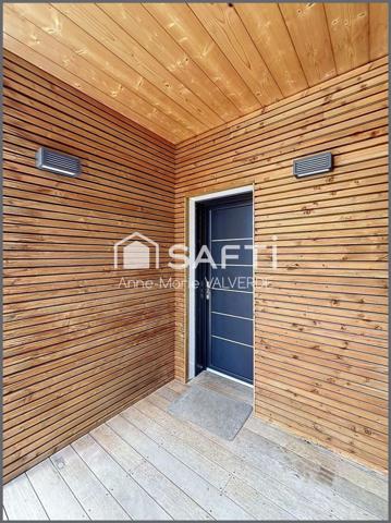 LACANAU VILLE– 170 m² – PISCINE CHAUFFÉE – GARAGE – TERRAIN DE 941 m²