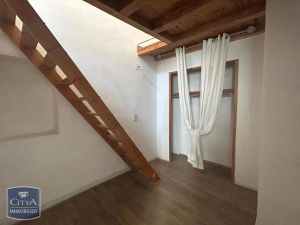 Appartement à louer 2 pièces 67.13m² Nîmes (30000)