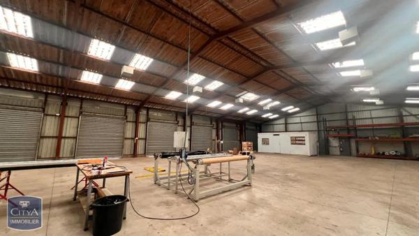Local industriel à vendre 1250m²