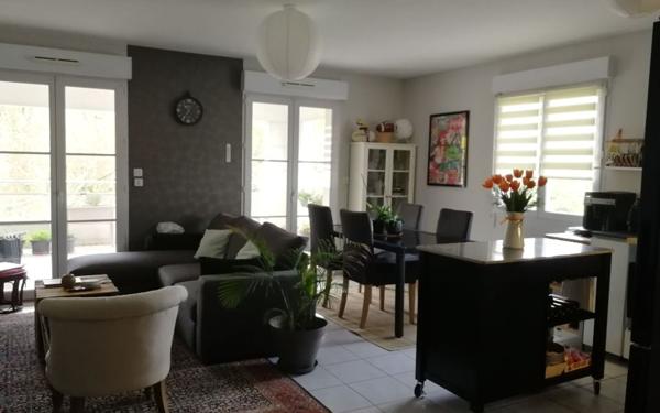 Appartement à louer    3 pièces •  Chambray-lès-Tours