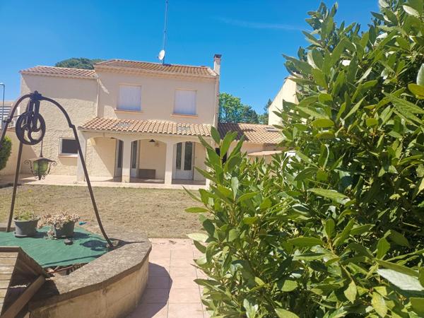 Sauvian (34410) Maison de ville T5/6 / jardin / 2 garages