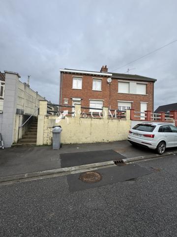 Maison 7 pièce(s) 3 chambre(s) 107 m²