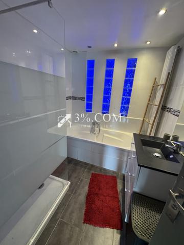 Maison 7 pièce(s) 3 chambre(s) 107 m²