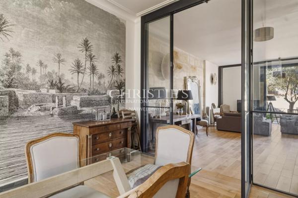 BORDEAUX SAINT-GENÈS – MAISON DE MAÎTRE AVEC JARDIN