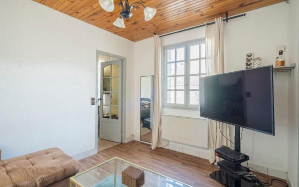 Maison à vendre    2 pièces • 30,10 m2 Gagny