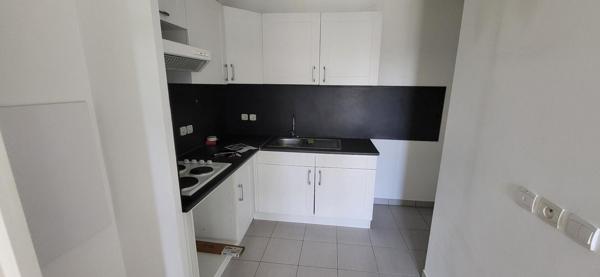 Appartement Saint Pierre Du Perray 2 pièce(s) 40.67 m2