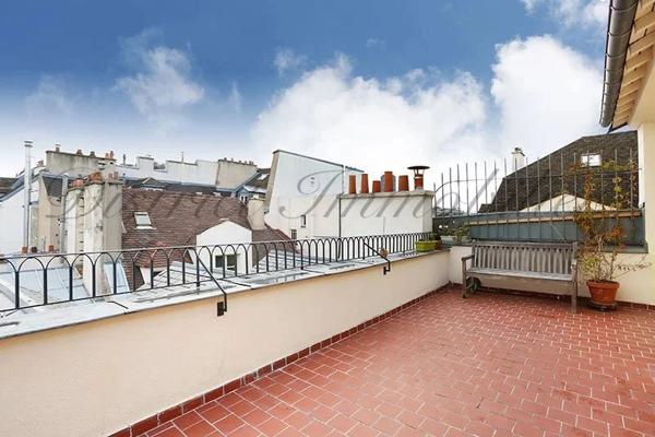 # Appartement – 84m² – Paris 4ème