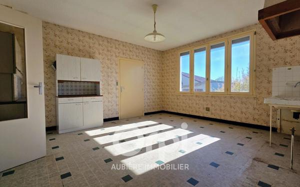 Maison à vendre    4 pièces •  Ennezat