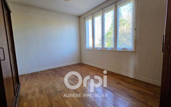 Maison à vendre    4 pièces •  Ennezat