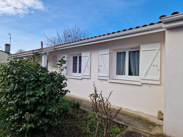 33310 LORMONT AGREABLE PLAIN-PIED DE 4 PIECES