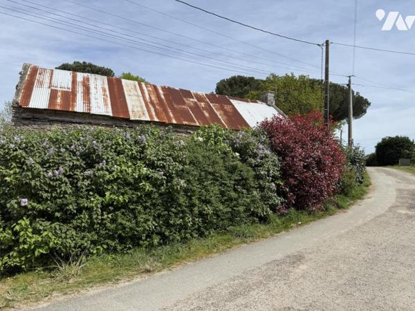 Secteur du GORVELLO.  Longère à rénover.