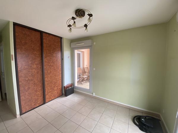 Appartement
         5 pièces
        - 110 m² 189 000 € *