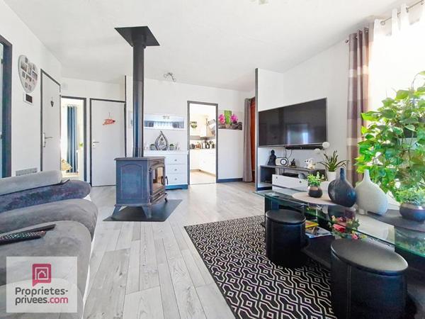 Maison Saint Andre Le Gaz 4 pièce(s) 98 m2