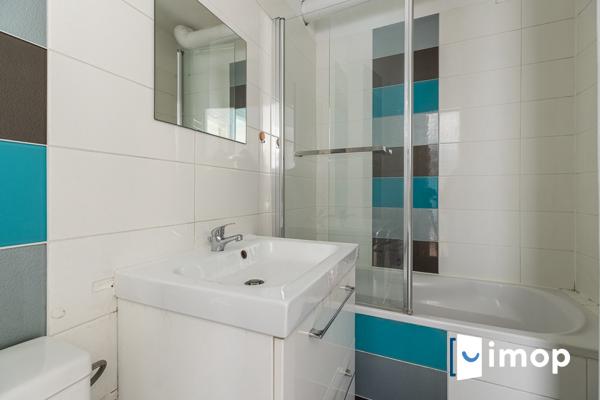 Lumineux 2 pièces 1 chambre,  Parquet - Moulures - Cheminées