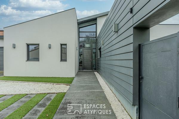 Belle contemporaine de 2010 : élégante et Stylée proche de Nantes/Oudon