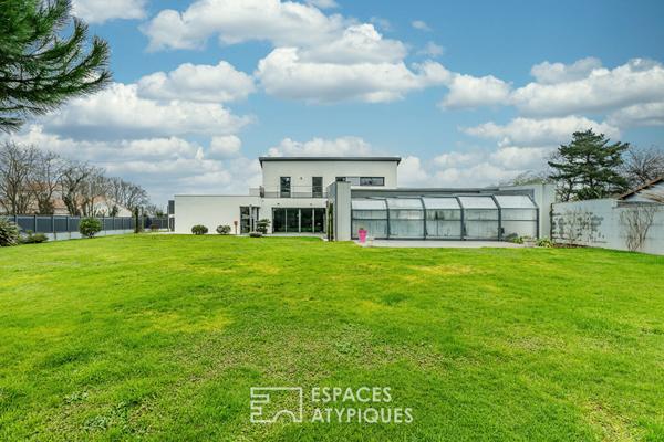 Belle contemporaine de 2010 : élégante et Stylée proche de Nantes/Oudon