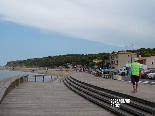 RARE A LA FRANQUI - APPARTEMENT T2 AVEC GRAND BALCON