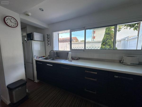 Villa à vendre à La Teste-de-Buch en Gironde (33260), ref : 147/821   
CENTRE VILLE