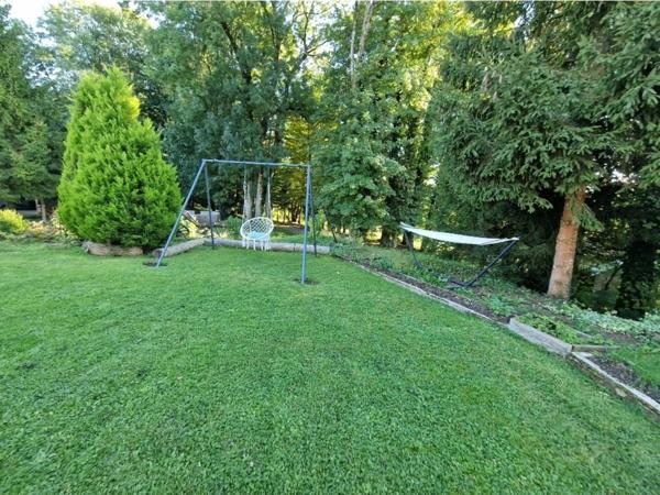 PROPRIÉTÉ avec VILLA PARC FORET à vendre 8 pièces proche CONTREXEVILLE (88) idéale GITE de groupe/ Maison - 6910 m2 de TERRAIN