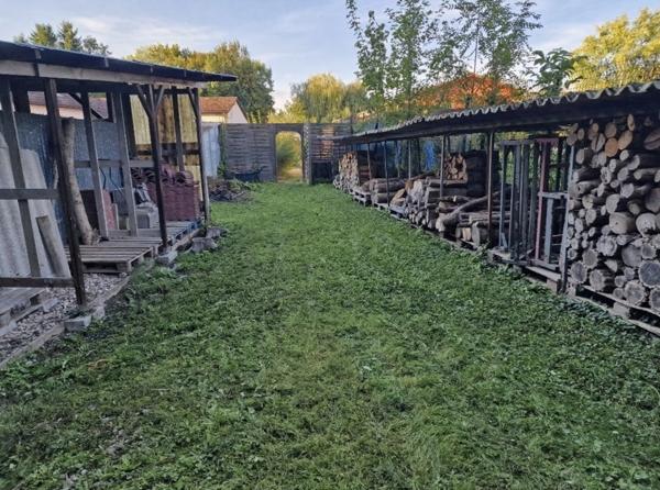 PROPRIÉTÉ avec VILLA PARC FORET à vendre 8 pièces proche CONTREXEVILLE (88) idéale GITE de groupe/ Maison - 6910 m2 de TERRAIN