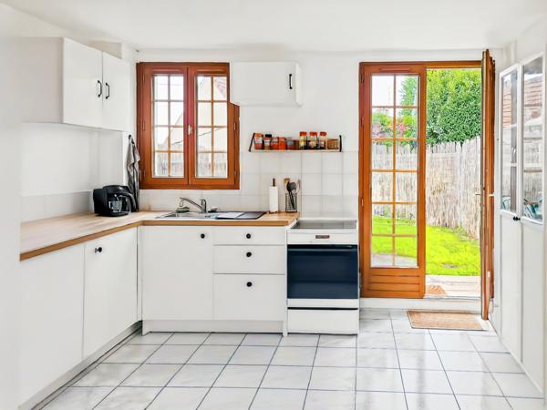 Longpont-sur-Orge (91310) DUPLEX - 43.80 m2 utiles - 2 PIECES + jardin + parking