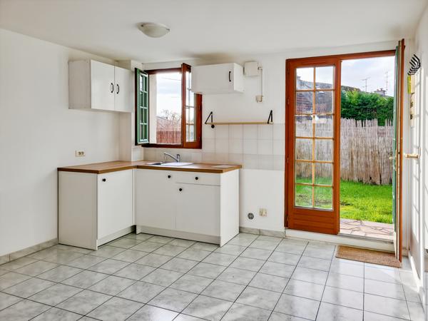 Longpont-sur-Orge (91310) DUPLEX - 43.80 m2 utiles - 2 PIECES + jardin + parking