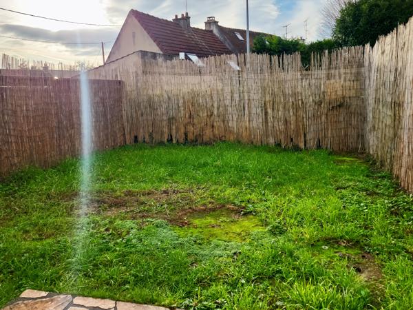 Longpont-sur-Orge (91310) DUPLEX - 43.80 m2 utiles - 2 PIECES + jardin + parking