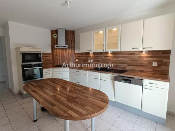 Location Appartement 5 pièces 105 m2 à Besançon