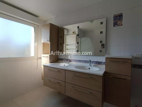 Location Appartement 5 pièces 105 m2 à Besançon