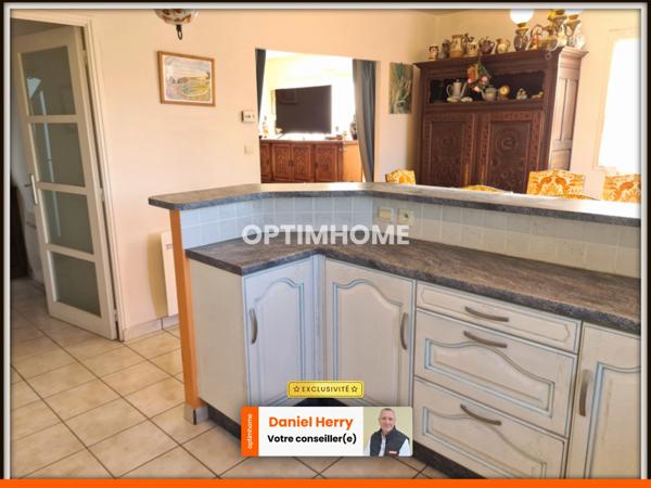 Maison de plain-pied avec garage