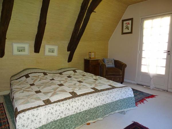 Maison Thenon 7 pièce(s) 167 m2