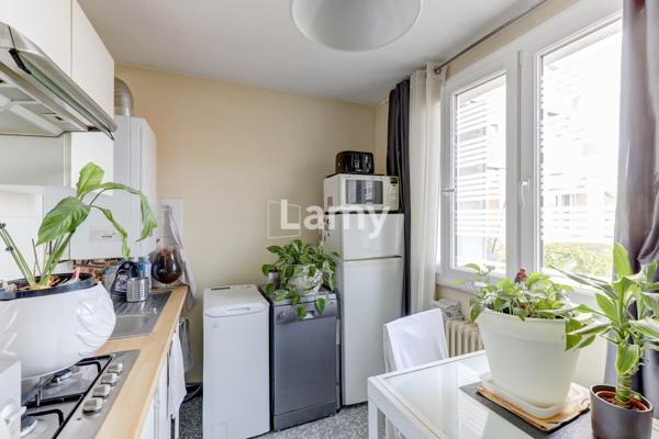 Appartement, parking intérieur