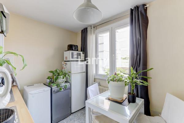 Appartement, parking intérieur