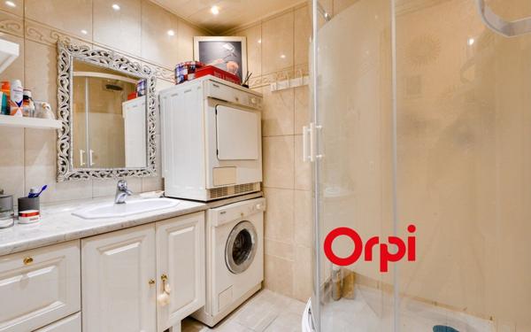 Appartement à vendre    2 pièces • 50,22 m2 Oullins