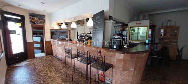 Local de stockage de 140 m²