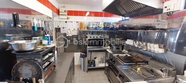 Local de stockage de 140 m²